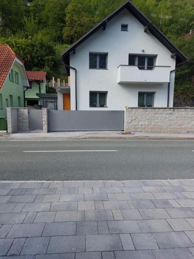 Apartma Sava-Stol Jesenice Luaran gambar